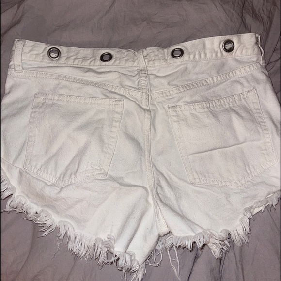 free people white jean shorts - Picture 2 of 3